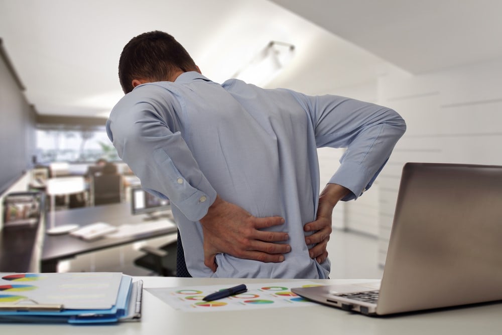 Managing Workplace Pain: Ergonomics and Chiropractic Tips for Office Workers
