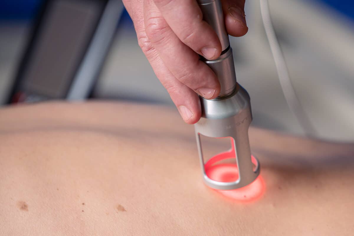 How Laser Therapy Helps Accelerate Healing Without Surgery or Downtime